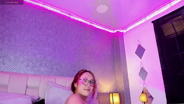 vanesaa blake online show from 01/24/25, 03:00