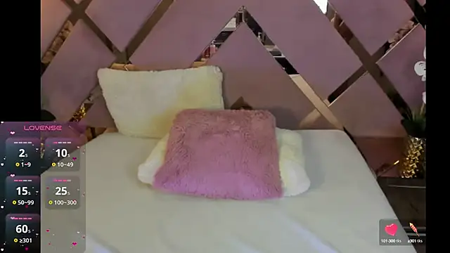 SHANONCLARK online show from 03/20/25, 01:13