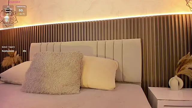 SHANONCLARK online show from 10/10/25, 07:13