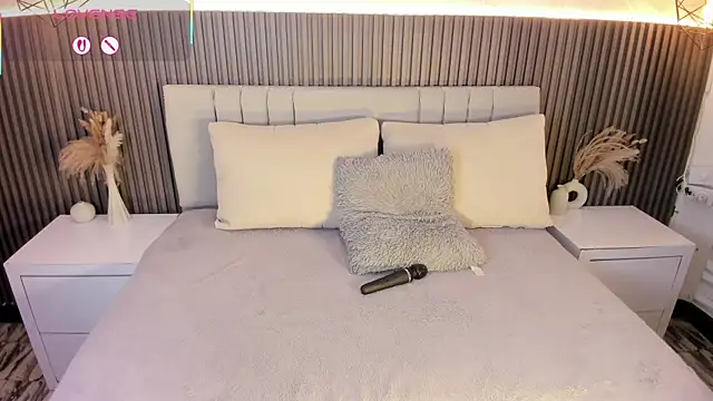 SHANONCLARK online show from 10/14/25, 07:14