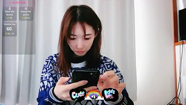 Love me Eri  online show from 11/02/25, 05:43