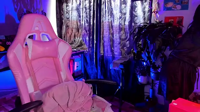 Snapshot of annie_walker6 chatting on 01/12/26, 07:30 annie walker6 online show from 01/12/26, 07:30