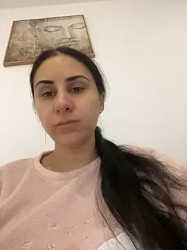 Snapshot of JenniferEdith chatting on 12/02/24, 03:03 JenniferEdith online show from 12/02/24, 03:03