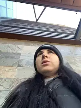 Snapshot of JenniferEdith chatting on 12/18/24, 08:42 JenniferEdith online show from 12/18/24, 08:42