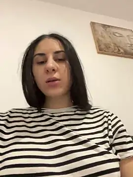 Snapshot of JenniferEdith chatting on 01/13/25, 06:59 JenniferEdith online show from 01/13/25, 06:59