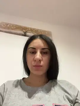 Snapshot of JenniferEdith chatting on 01/15/25, 10:17 JenniferEdith online show from 01/15/25, 10:17