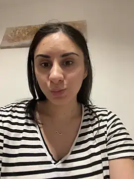 Snapshot of JenniferEdith chatting on 02/20/25, 08:36 JenniferEdith online show from 02/20/25, 08:36