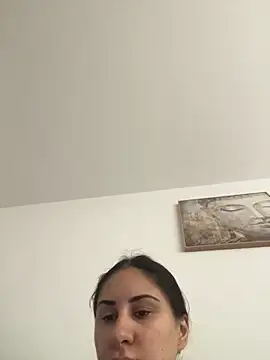 Snapshot of JenniferEdith chatting on 02/25/25, 07:20 JenniferEdith online show from 02/25/25, 07:20