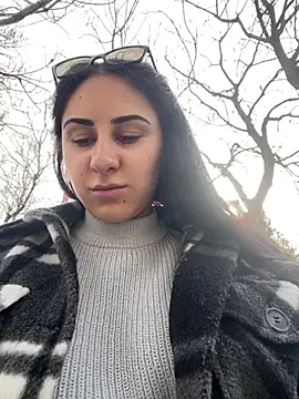 Snapshot of JenniferEdith chatting on 03/12/25, 07:35 JenniferEdith online show from 03/12/25, 07:35