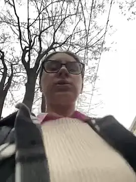 Snapshot of JenniferEdith chatting on 03/13/25, 05:11 JenniferEdith online show from 03/13/25, 05:11