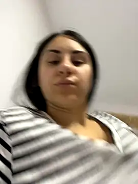 Snapshot of JenniferEdith chatting on 09/26/25, 02:10 JenniferEdith online show from 09/26/25, 02:10