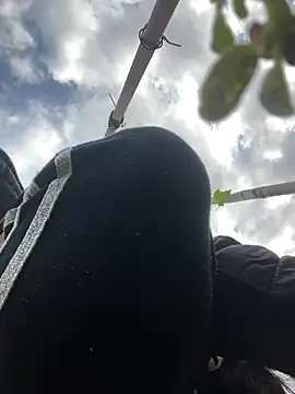 Snapshot of JenniferEdith chatting on 09/27/25, 06:40 JenniferEdith online show from 09/27/25, 06:40