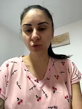 Snapshot of JenniferEdith chatting on 10/09/25, 09:51 JenniferEdith online show from 10/09/25, 09:51