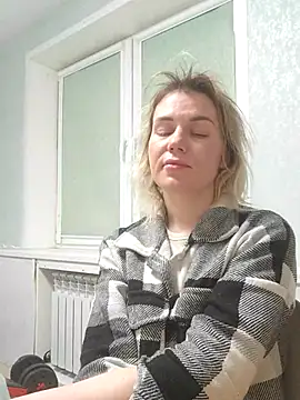 Linda Gregory online show from 02/24/25, 12:41