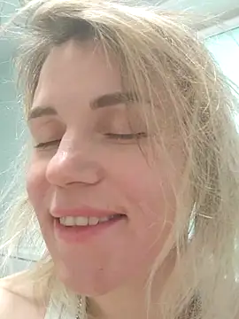 Linda Gregory online show from 03/05/25, 01:52