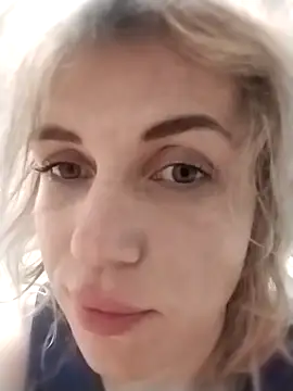 Linda Gregory online show from 11/17/25, 02:50