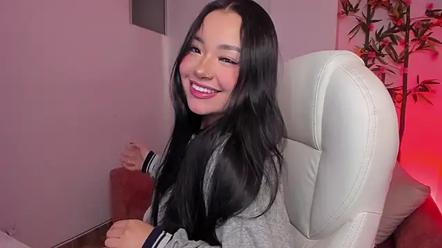 Snapshot of Lulu_Sakura_ chatting on 02/23/25, 07:11 Lulu Sakura online show from 02/23/25, 07:11