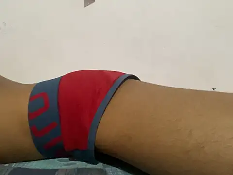 Snapshot of CALVINXXX chatting on 02/09/25, 11:14 CALVINXXX online show from 02/09/25, 11:14