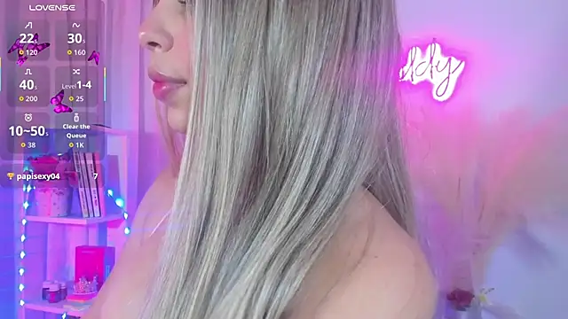 crisbell lopez online show from 11/05/25, 12:43