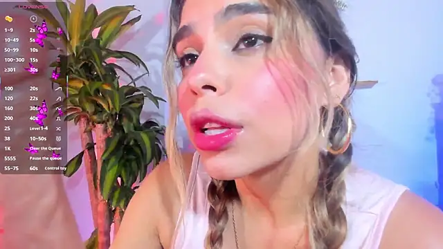 crisbell lopez online show from 05/04/26, 12:39