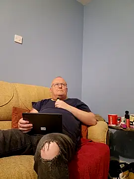 FriendlyDave online show from 03/17/25, 09:23