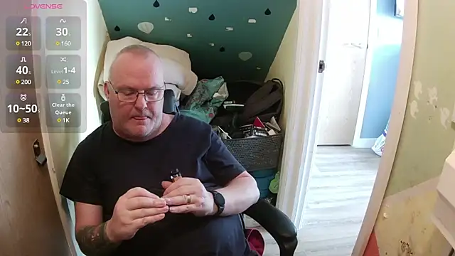 FriendlyDave online show from 03/20/25, 01:59