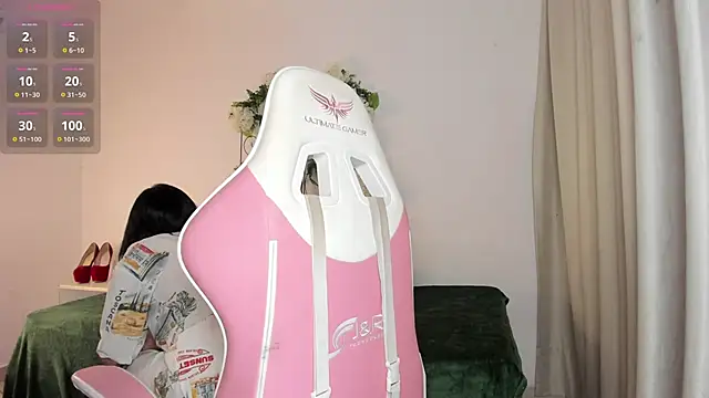 Jiggly   online show from 10/11/25, 01:16