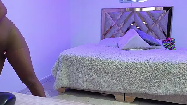 Mariana collins99 online show from 12/16/25, 01:16