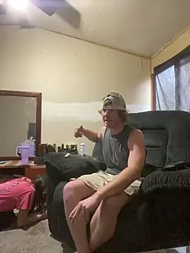 Snapshot of hottestcouplevaa chatting on 12/28/24, 09:08 hottestcouplevaa online show from 12/28/24, 09:08