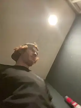 Snapshot of hottestcouplevaa chatting on 01/14/25, 05:45 hottestcouplevaa online show from 01/14/25, 05:45