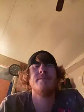 Snapshot of hottestcouplevaa chatting on 02/16/26, 10:00 hottestcouplevaa online show from 02/16/26, 10:00