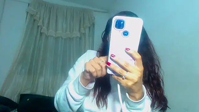 AmaraRoberts420 online show from 01/03/25, 11:55