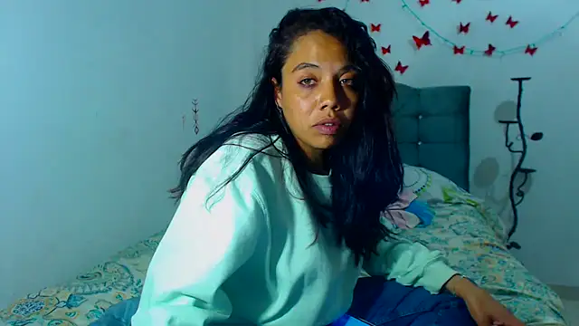 AmaraRoberts420 online show from 02/18/25, 12:37