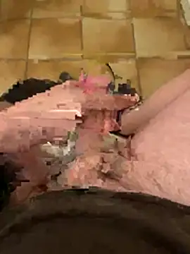 Snapshot of Time4you90 chatting on 02/18/26, 07:04 Time4you90 online show from 02/18/26, 07:04