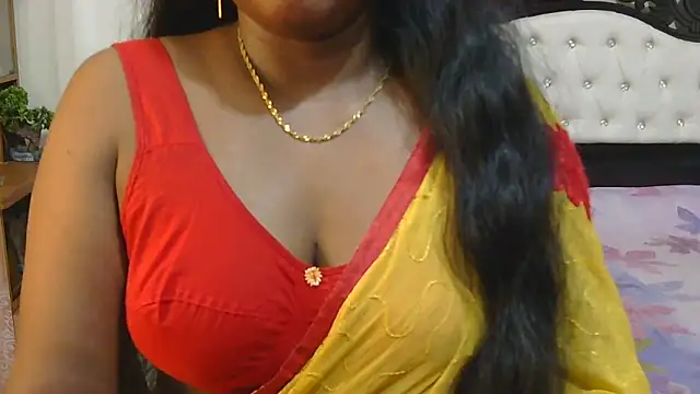 Snapshot of esita_1212 chatting on 09/16/25, 02:23 esita 1212 online show from 09/16/25, 02:23