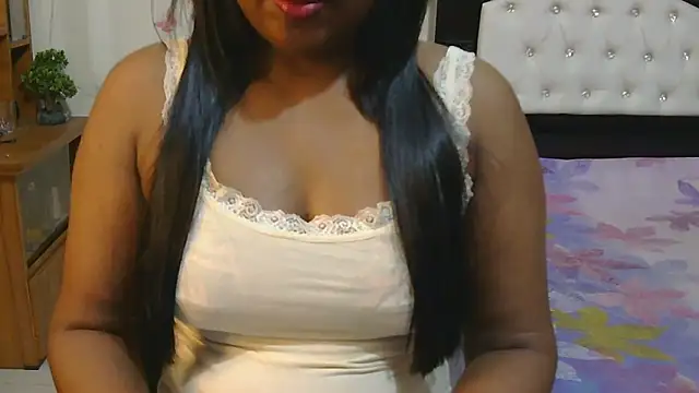 Snapshot of esita_1212 chatting on 10/01/25, 01:55 esita 1212 online show from 10/01/25, 01:55