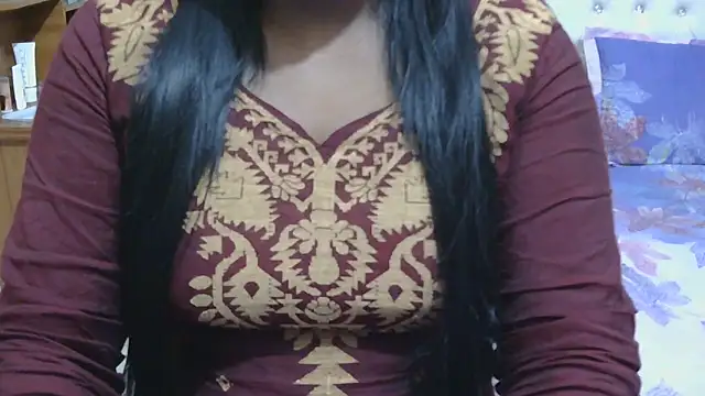 Snapshot of esita_1212 chatting on 03/13/26, 01:40 esita 1212 online show from 03/13/26, 01:40