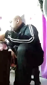 Dick 6inches online show from 02/14/25, 07:59