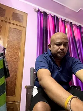 Dick 6inches online show from 10/20/25, 07:20