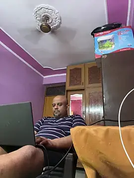 Dick 6inches online show from 05/09/26, 06:51
