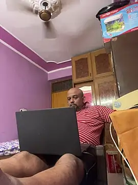 Dick 6inches online show from 06/17/26, 07:44