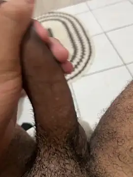 Snapshot of thpaugrande chatting on 01/08/25, 09:55 thpaugrande online show from 01/08/25, 09:55