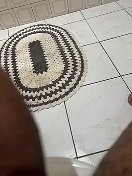 Snapshot of thpaugrande chatting on 01/09/25, 04:08 thpaugrande online show from 01/09/25, 04:08