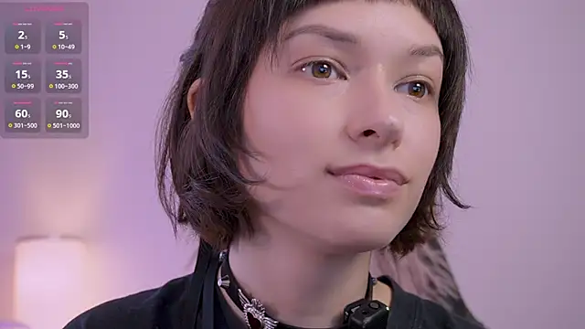 Snapshot of VivianLy_ chatting on 03/02/26, 11:50 VivianLy online show from 03/02/26, 11:50