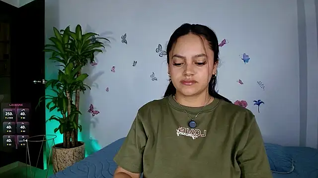 Snapshot of VICTORIABLACK_@xh chatting on 02/15/26, 08:57 VICTORIABLACK xh online show from 02/15/26, 08:57