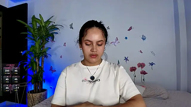 Snapshot of VICTORIABLACK_@xh chatting on 03/01/26, 09:00 VICTORIABLACK xh online show from 03/01/26, 09:00