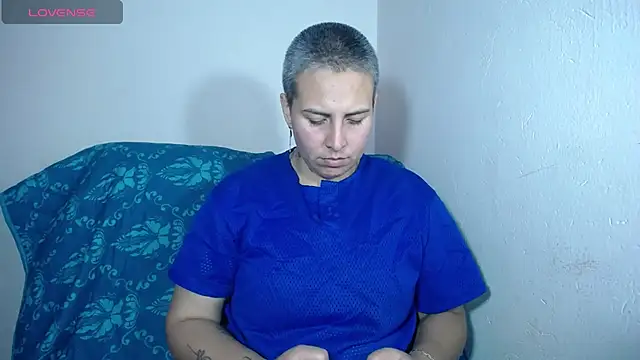 Snapshot of Yessi_rousse chatting on 01/17/25, 09:50 Yessi rousse online show from 01/17/25, 09:50