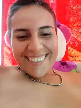 Snapshot of Yessi_rousse chatting on 02/18/25, 08:36 Yessi rousse online show from 02/18/25, 08:36