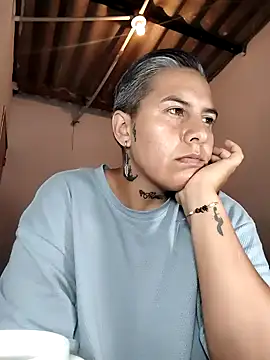 Snapshot of Yessi_rousse chatting on 03/30/26, 11:44 Yessi rousse online show from 03/30/26, 11:44