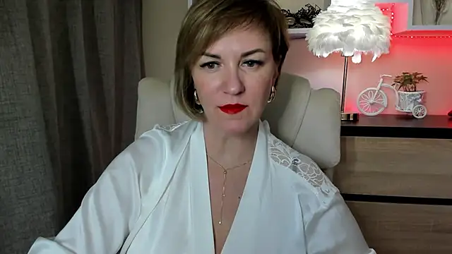 feliziaDesire online show from 11/04/25, 12:59